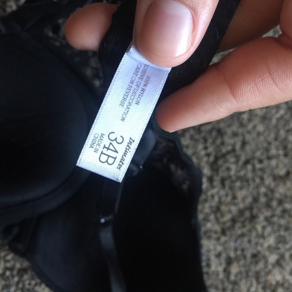 [So] Black push-up 34B - Picture 4 of 4